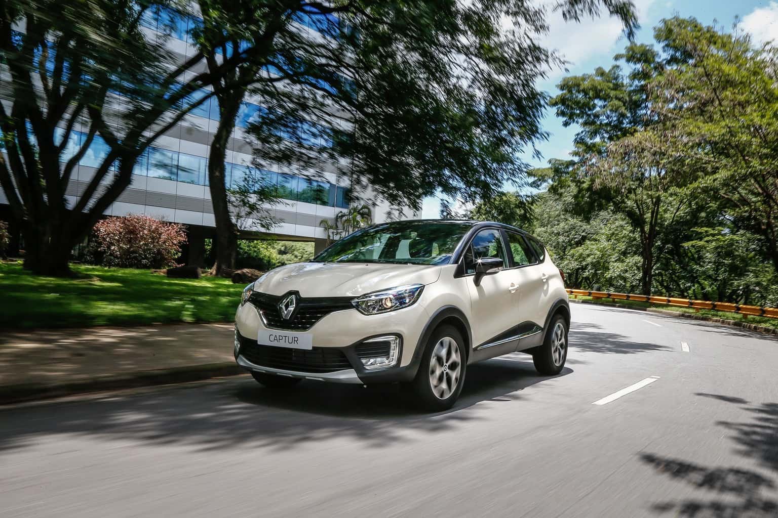 Renault faz recalls de 42 mil veículos