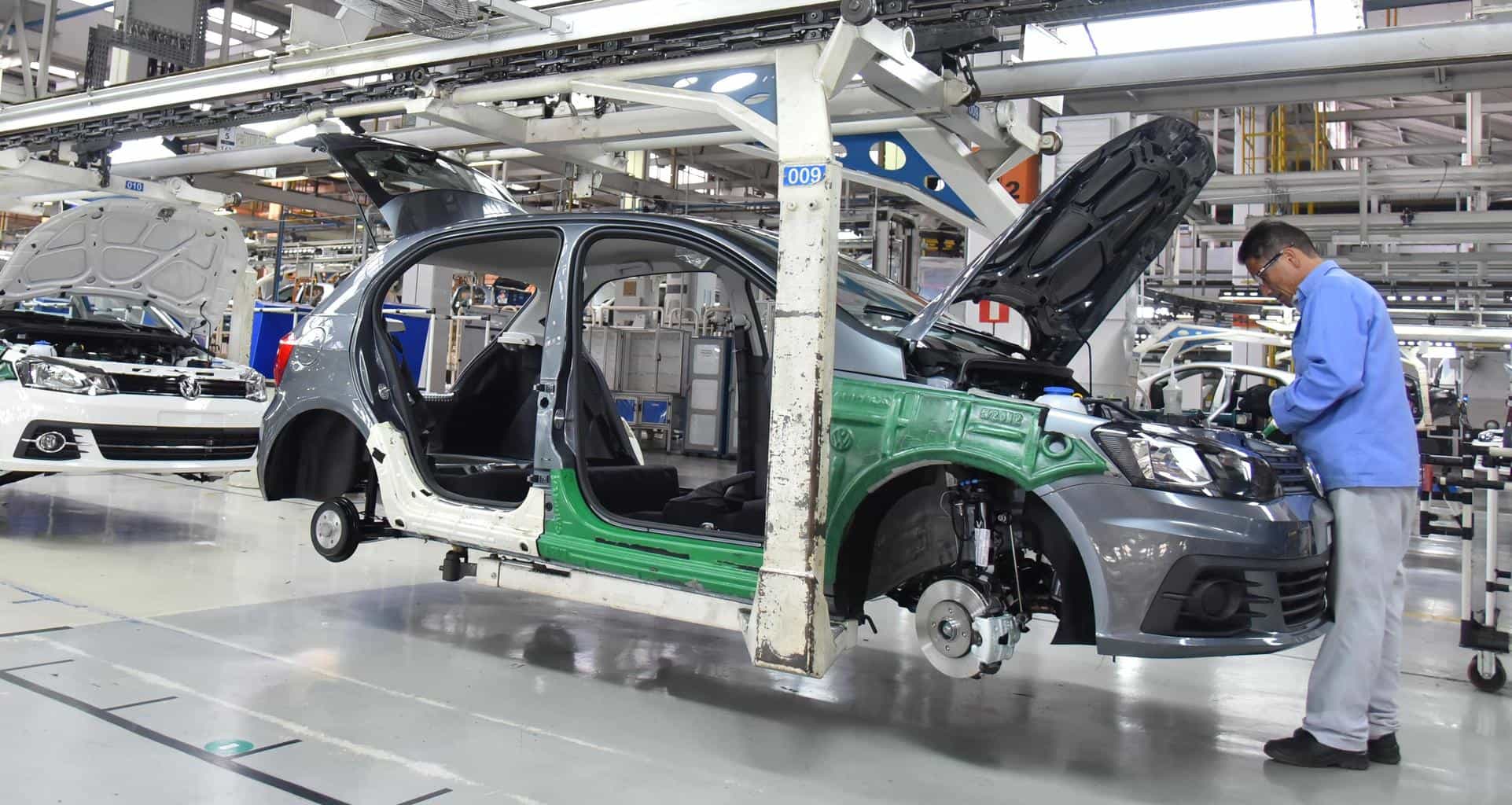 Fábricas paulistas da Volkswagen voltarão ao trabalho em 26 de maio