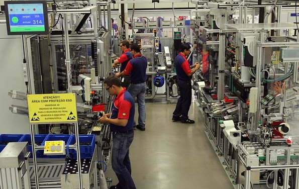 Trabalhadores da Bosch aceitam acordo com redução de salário