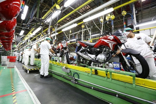 Moto Honda suspende produção por falta de insumos
