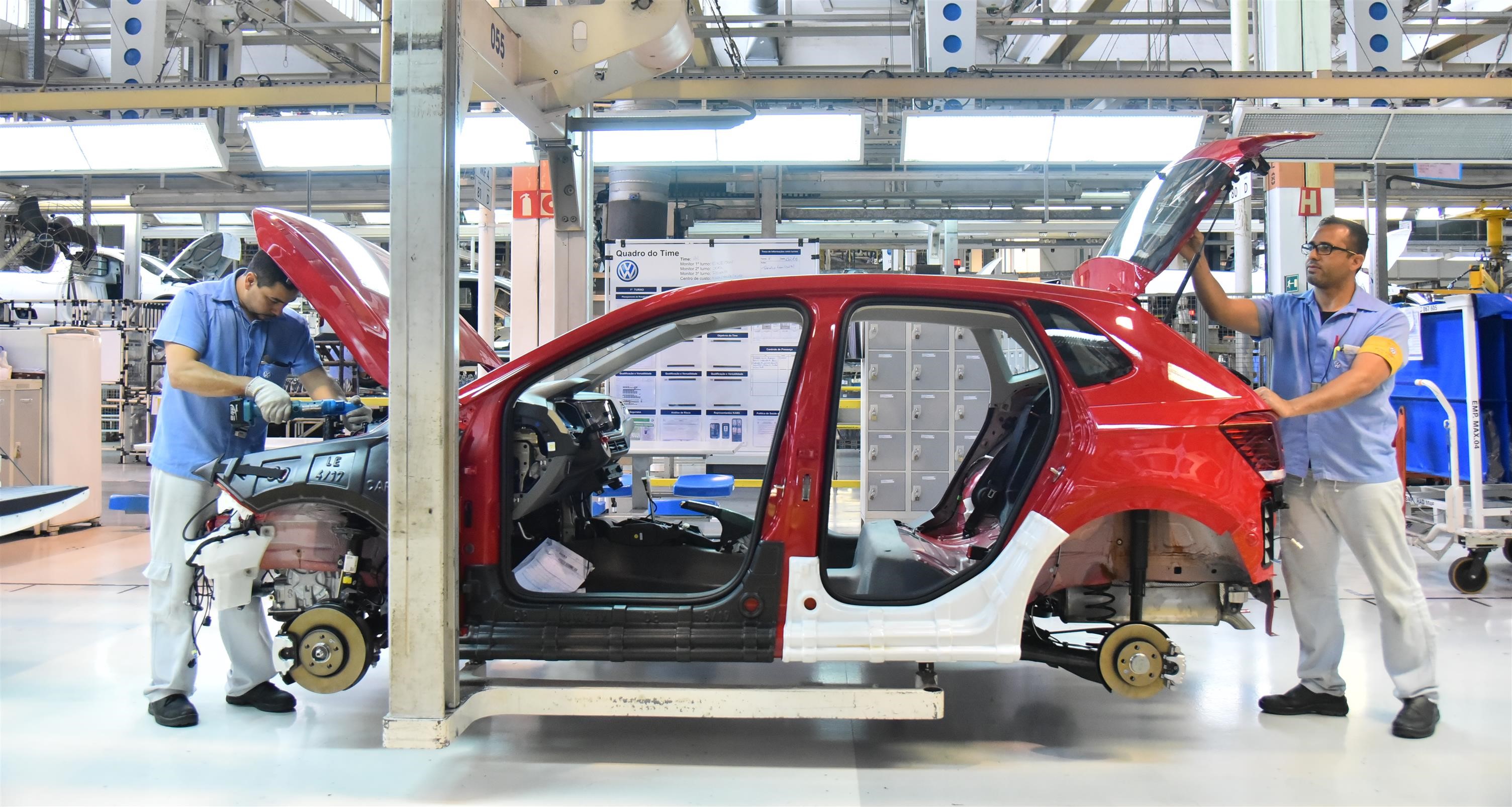 VW fecha novembro na vice-liderança do mercado