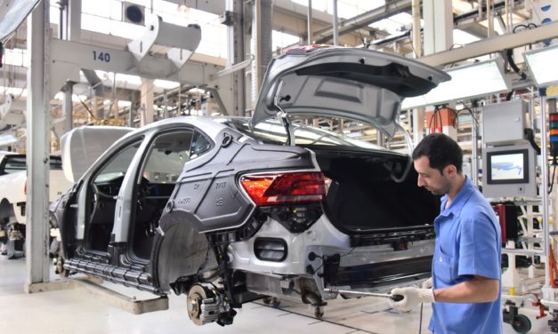 Com apenas um turno, Volkswagen prevê retornar dia 18 de maio