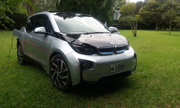 Elétrico BMW I3 combina desempenho, design e economia