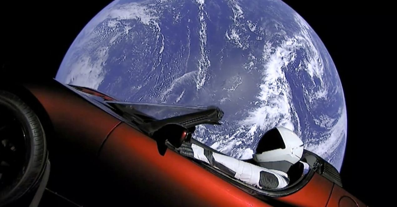 O carro foi para o espaço