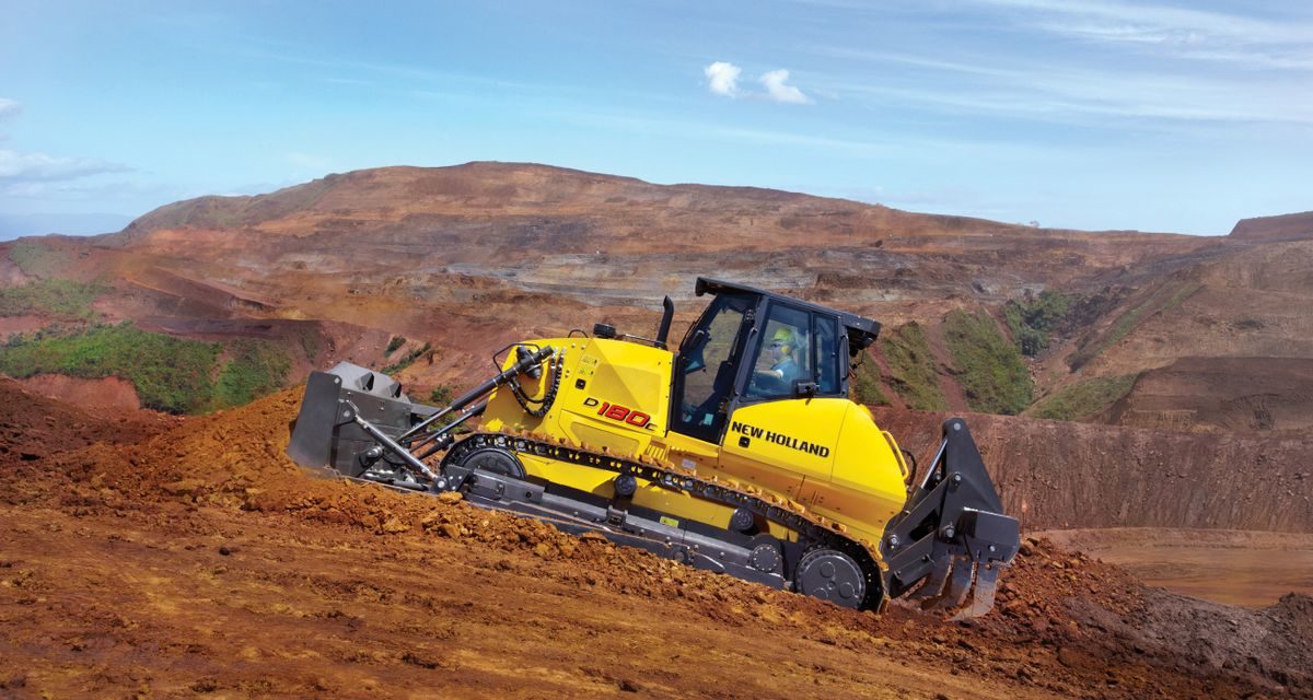 New Holland Construction completa seus 70 anos de Brasil