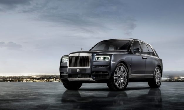 Rolls-Royce revela seu primeiro SUV