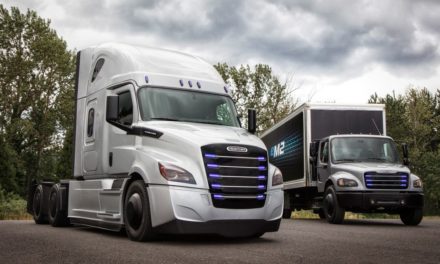 Daimler lança versões elétricas da marca Freightliner