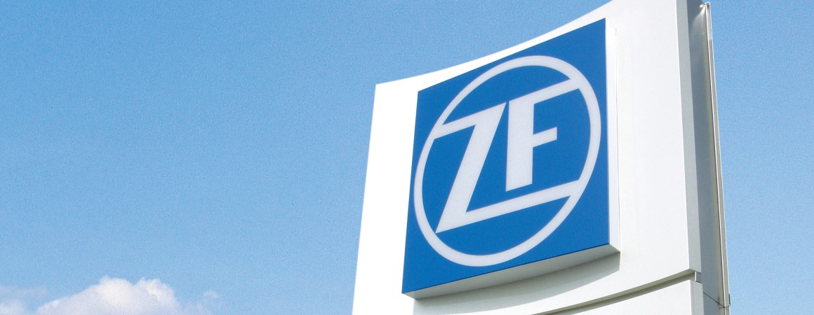 ZF - prédio - logo