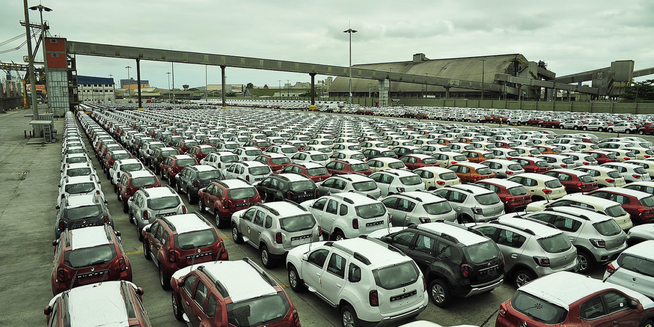 Brasil exportou 28 mil veículos em novembro
