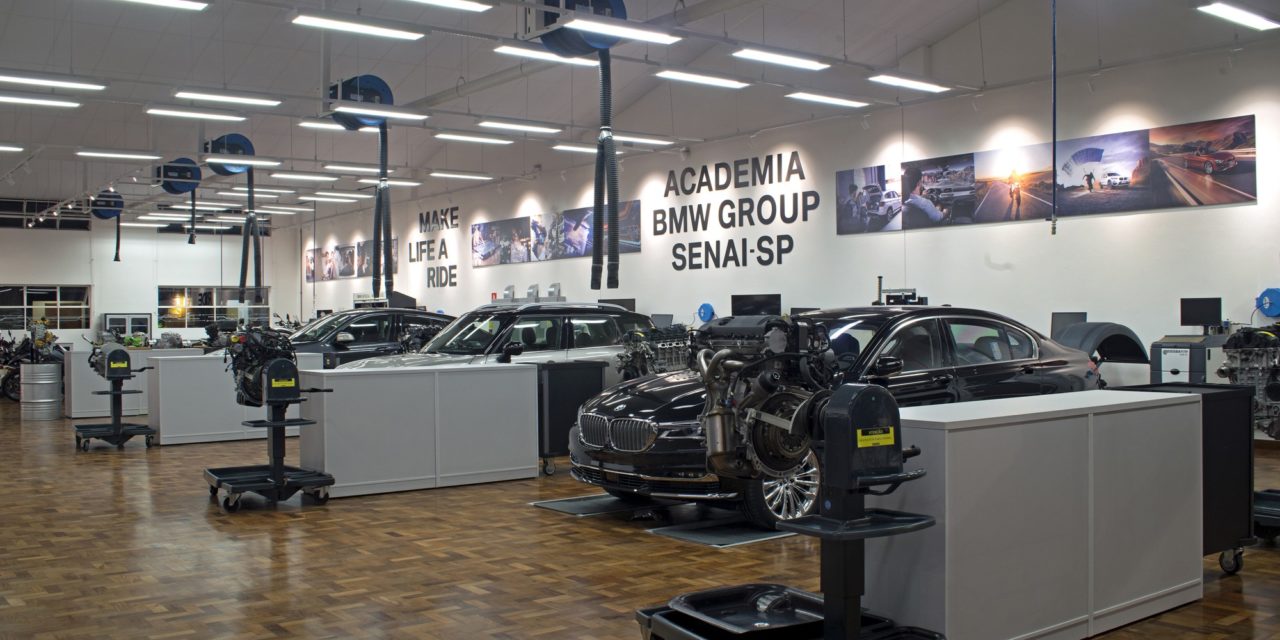 BMW inaugura academia de capacitação profissional