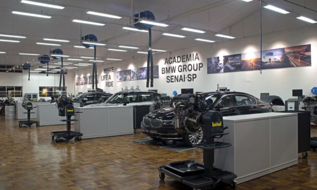 BMW inaugura academia de capacitação profissional