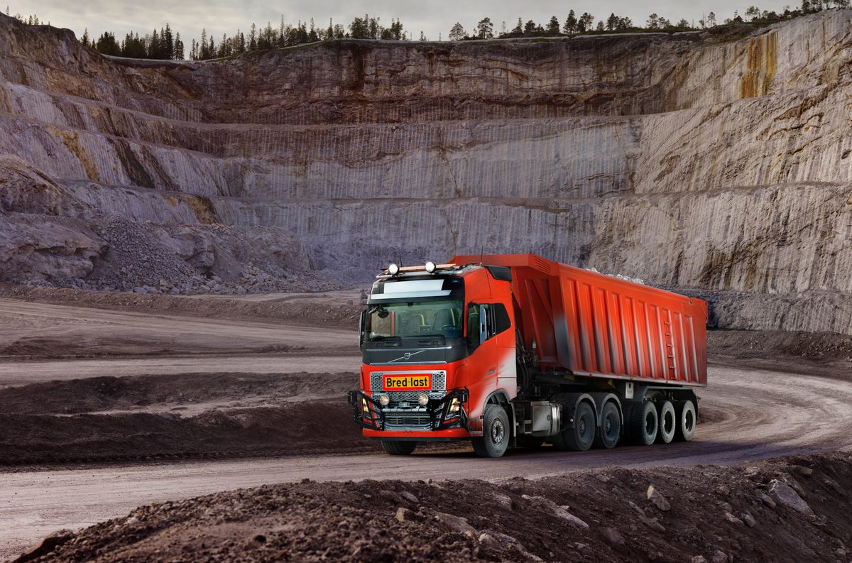 Volvo - caminhões autônomos - Mineração