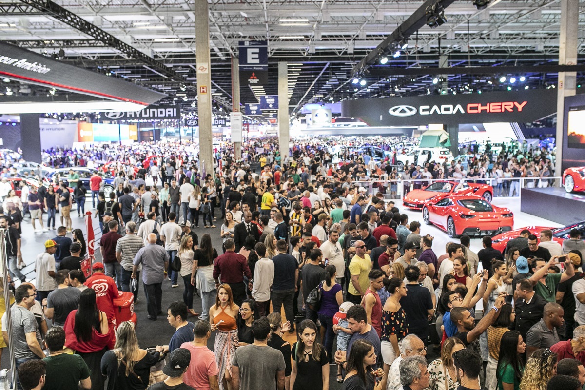 Salão do Automóvel recebe mais de 742 mil visitantes