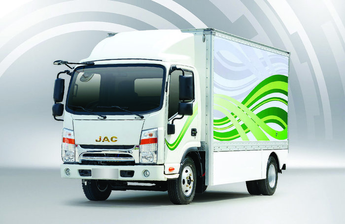 JAC inicia pré-venda de caminhão elétrico leve