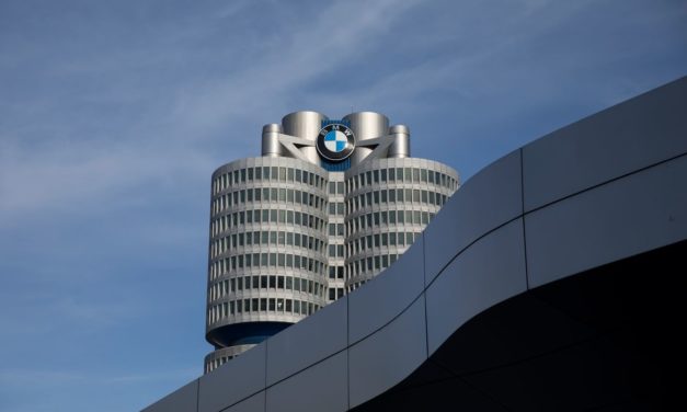 BMW Group tem lucro global recorde em 2021