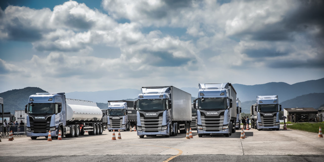 Scania: mais de oito mil caminhões da nova geração negociados.