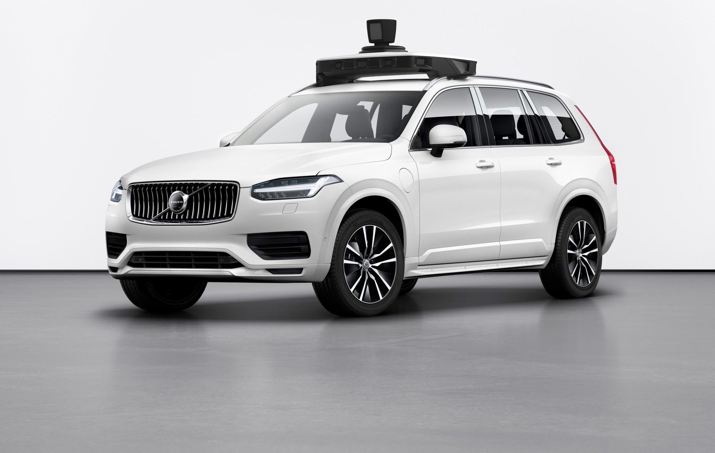 Com tecnologia conjunta, Volvo e Uber produzirão autônomos