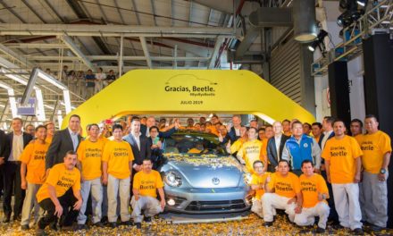 VW encerra produção do Beetle