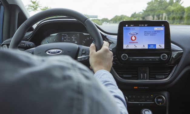 Ford testa sistema que busca vagas para estacionar