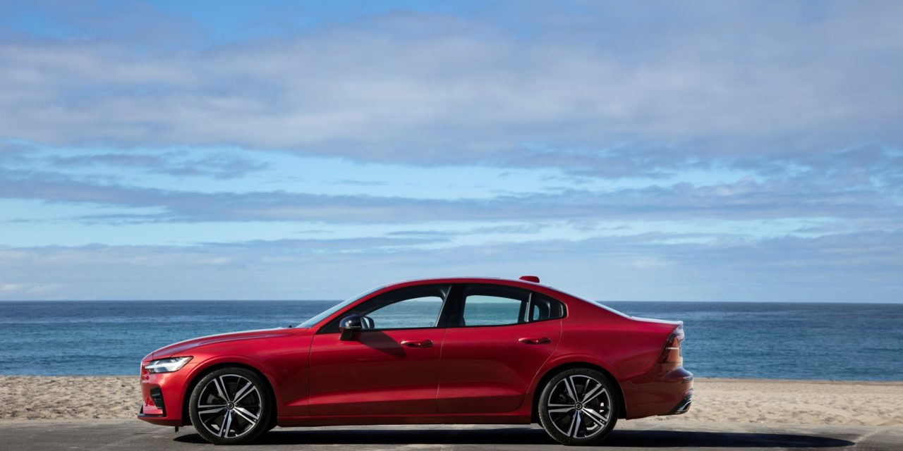 Volvo inicia pré-venda do novo S60