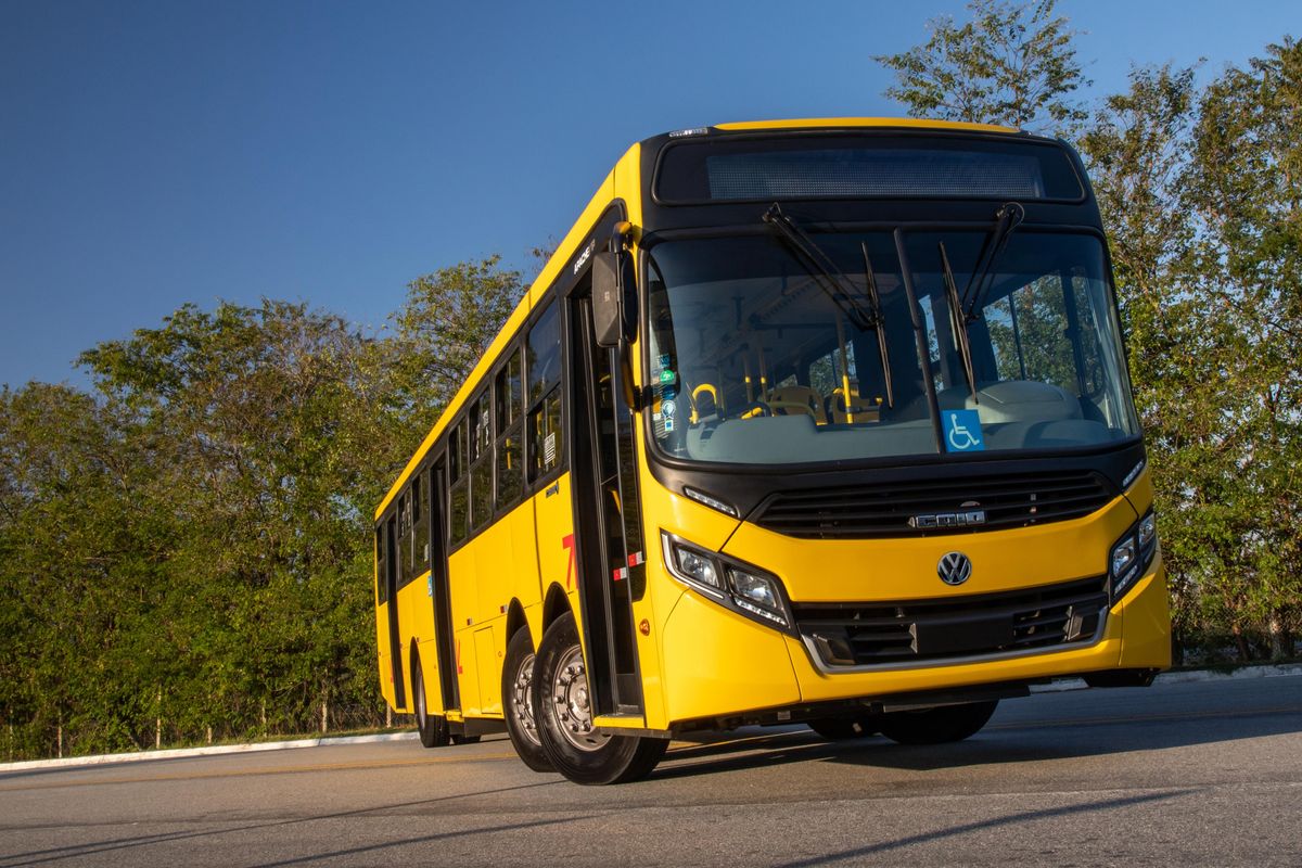 VWCO - ônibus segundo eixo direcional dianteiro