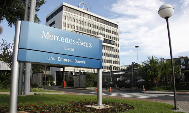 Mercedes-Benz anuncia mudanças nos comandos da operação brasileira