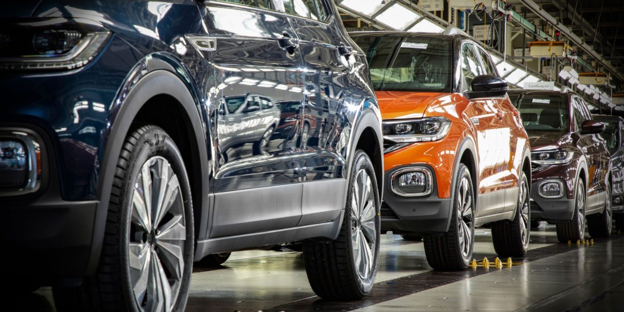 Com produção limitada, Volkswagen cai no ranking de vendas