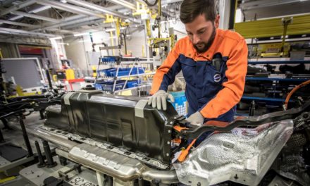 Volvo e Geely unificarão produção de motores em nova empresa global