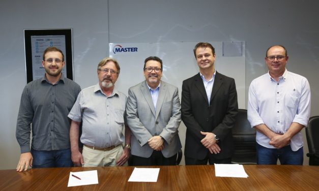 Master incorpora a fundição Ferrari