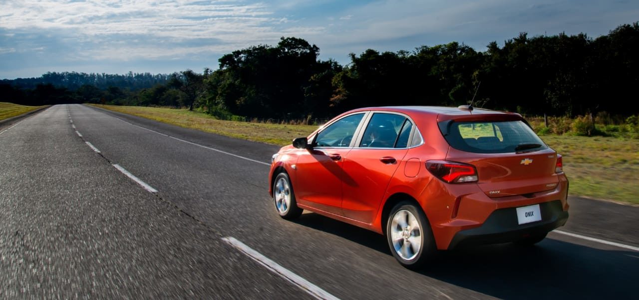 Rede Chevrolet inicia a venda do novo Onix hatch