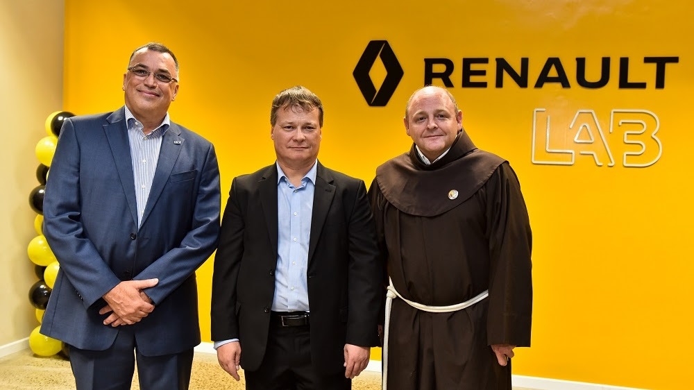 Mais um Renault LAB em Curitiba