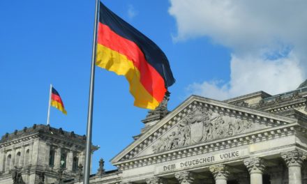 Alemanha multa BMW, Daimler e Volkswagen em € 100 milhões