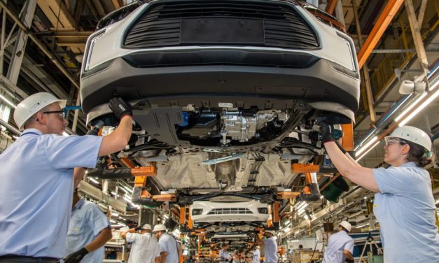 Mercedes-Benz e General Motors interromperão produção no Brasil