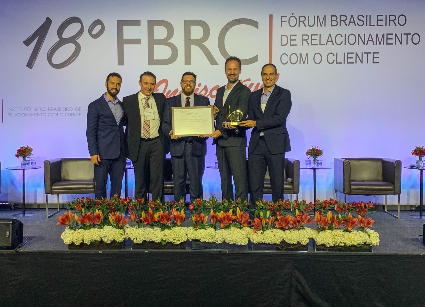 Renault é eleita a melhor em atendimento ao cliente no setor