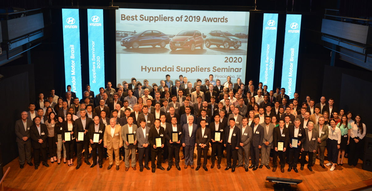 Hyundai premia fornecedores em sete categorias
