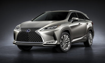 Com RX 450h, Lexus completa sua linha de híbridos no Brasil
