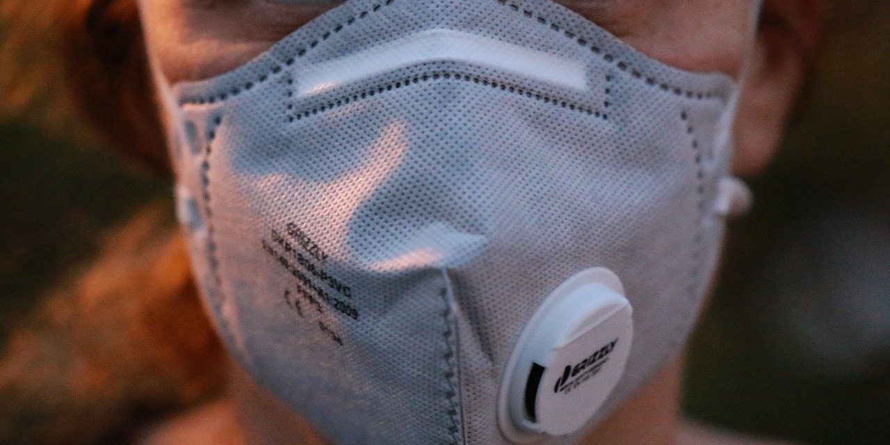 FCA fabricará 1 milhão de máscaras por mês na China