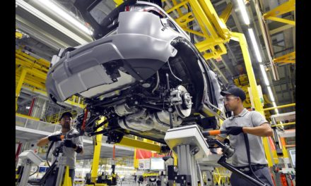 Renault e GM antecipam férias, Jaguar Land Rover decide parar
