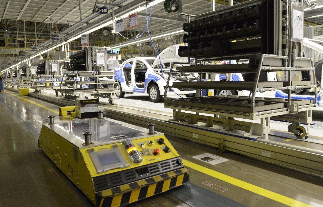 Hyundai suspende contratos de trabalho, mas garante salário integral