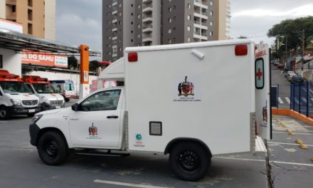 Fundação Toyota doa ambulância para cidades paulistas