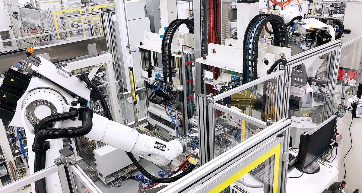 Daimler se prepara para produzir células de combustível