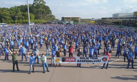 Trabalhadores ameaçam greve se Renault não melhorar PDV