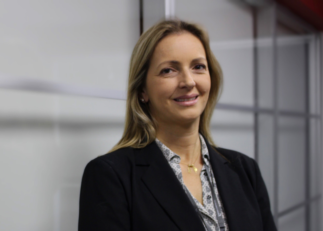 PSA implanta projeto piloto de home office