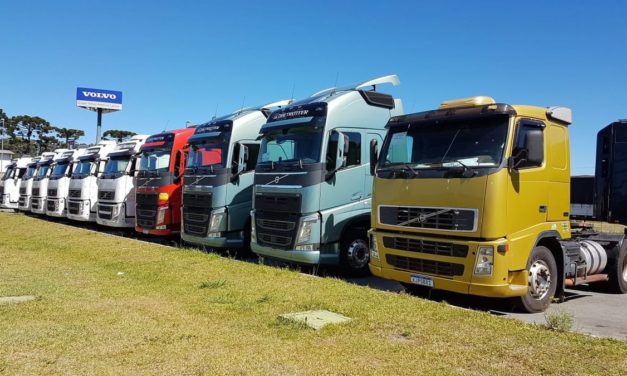 Volvo registra recorde de vendas de caminhões seminovos