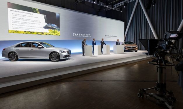 Daimler apura queda de 11% no faturamento de 2020
