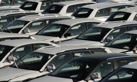 Mercado de automóveis da Europa cresce 23% no 1º quadrimestre