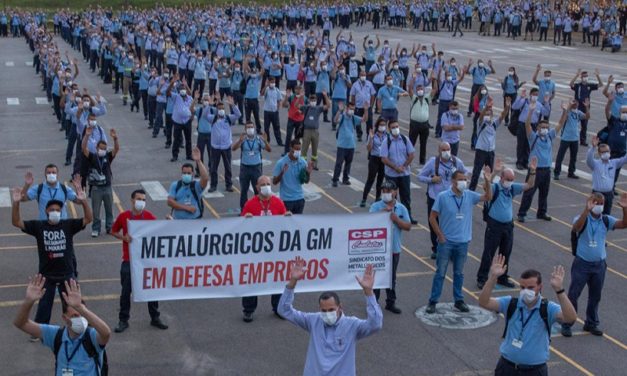 Metalúrgicos aprovam layoff na GM de São José dos Campos