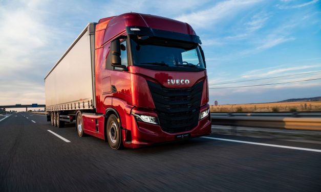Iveco cresce acima da média e tem participação histórica no Brasil