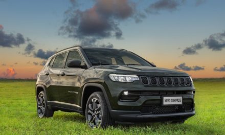 Jeep inicia pré-venda do Compass 2022 e lança plataforma digital