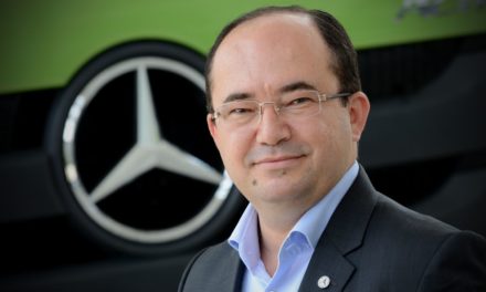 Mercedes-Benz reforça oferta de serviços